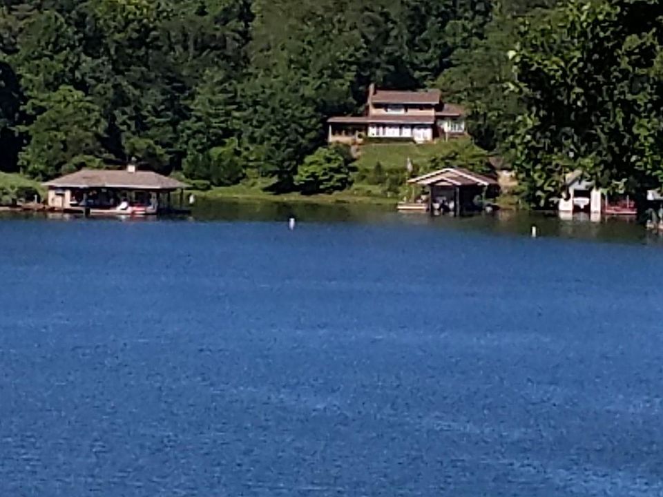 2nd image of 742 Major Holland Rd