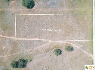 1050 Whisper Rd, Luling, TX 78648