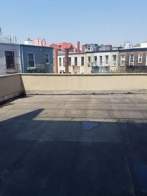 Rented by MNS | media 9