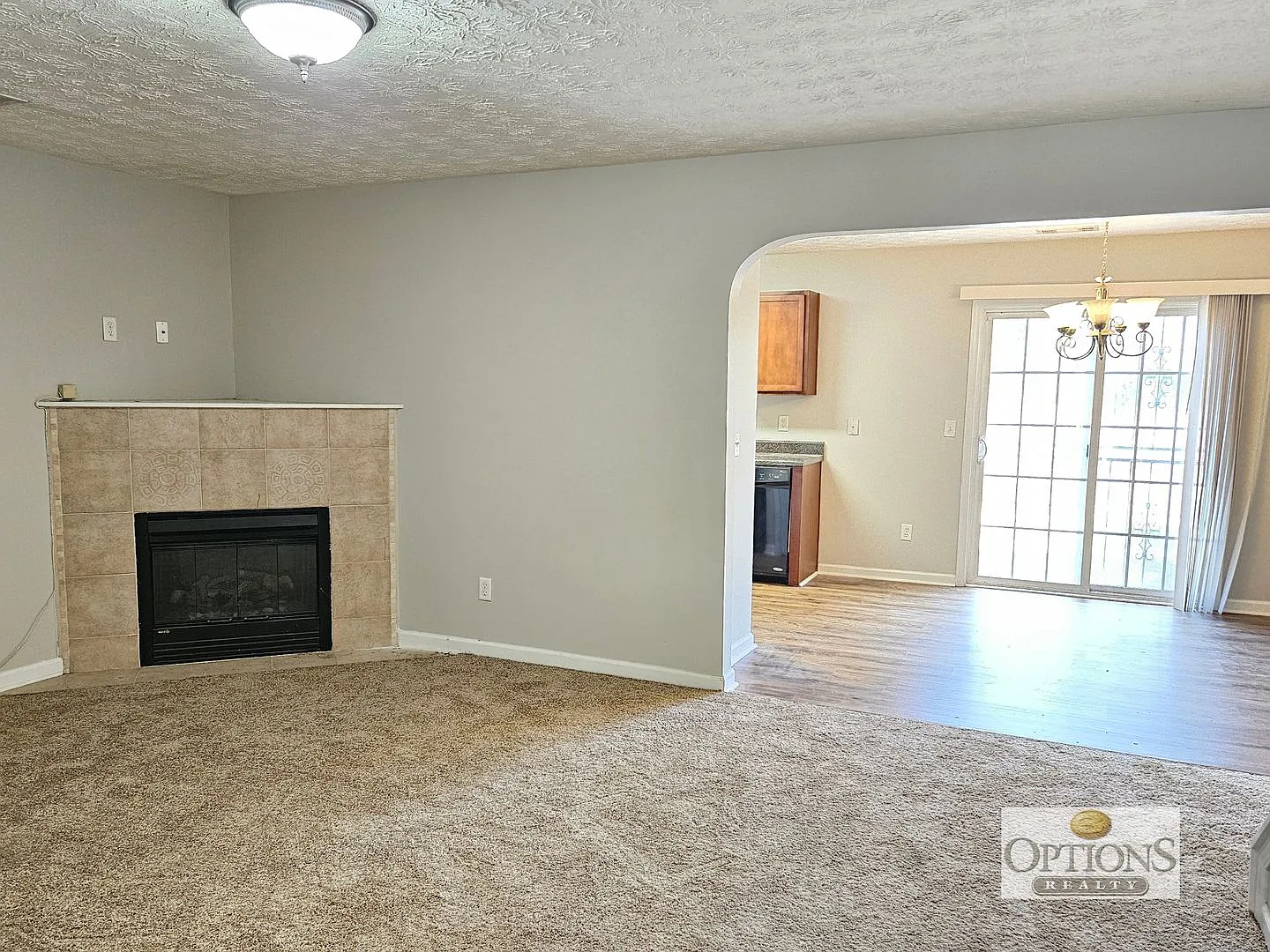 Remodeled 3 bedroom townhouse in Jonesboro — Photo 4