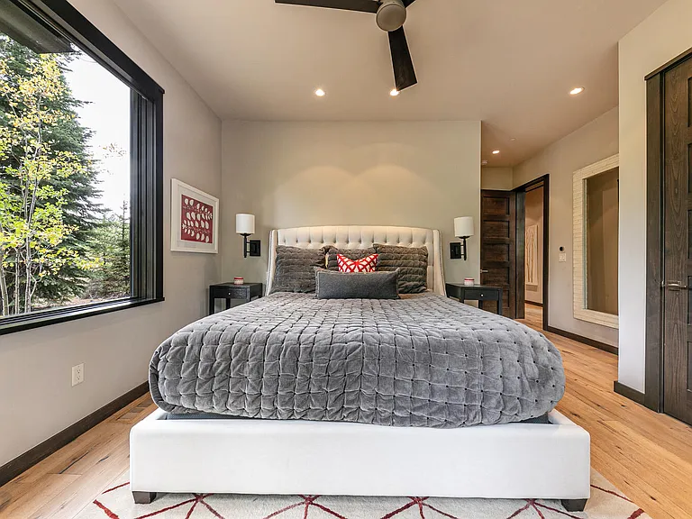 10613 Dutton Ct — Photo 23