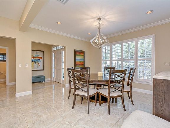 5th image of 1017 Bay Harbour Pl