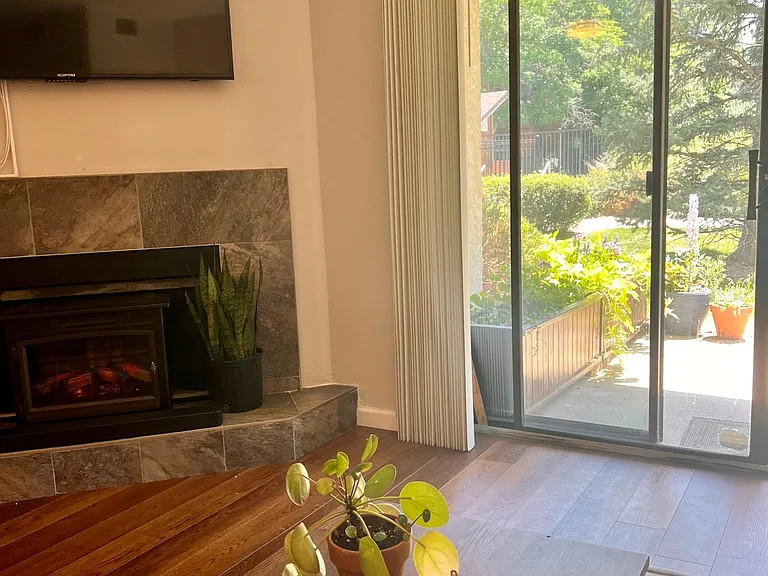 595 Manhattan Dr #103 — Photo 8