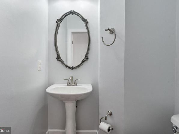 7576 Maiden Head Dr
