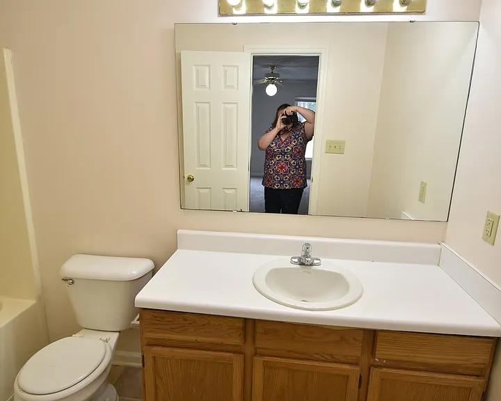 202 Cobblestone Ct — Photo 15