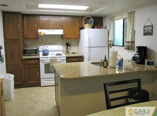 46 Dover Rd #46C, Monroe Township, NJ 08831