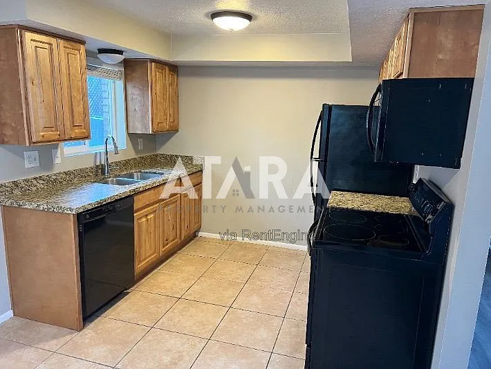 5875 S Highland Dr — Photo 15