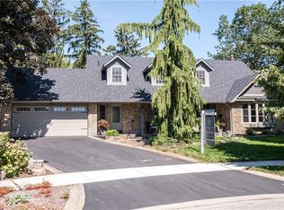 1577 Old Spar Ct, Mississauga, ON L5J1B4