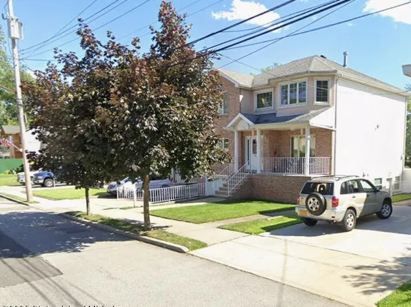 98 Raritan Ave, Staten Island, NY 10304