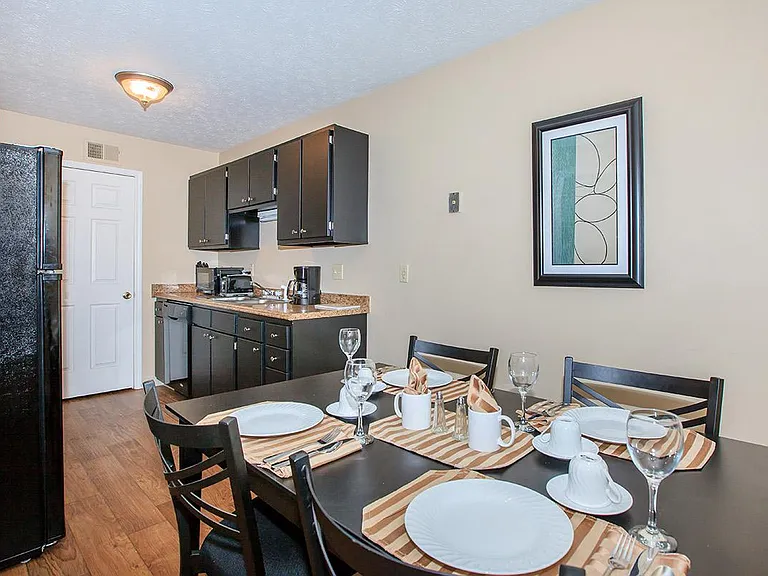 Green Meadow Apartments — Photo 10