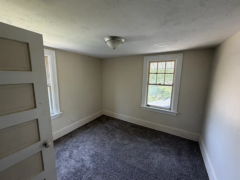 310 E Noble Ave #310 — Photo 9