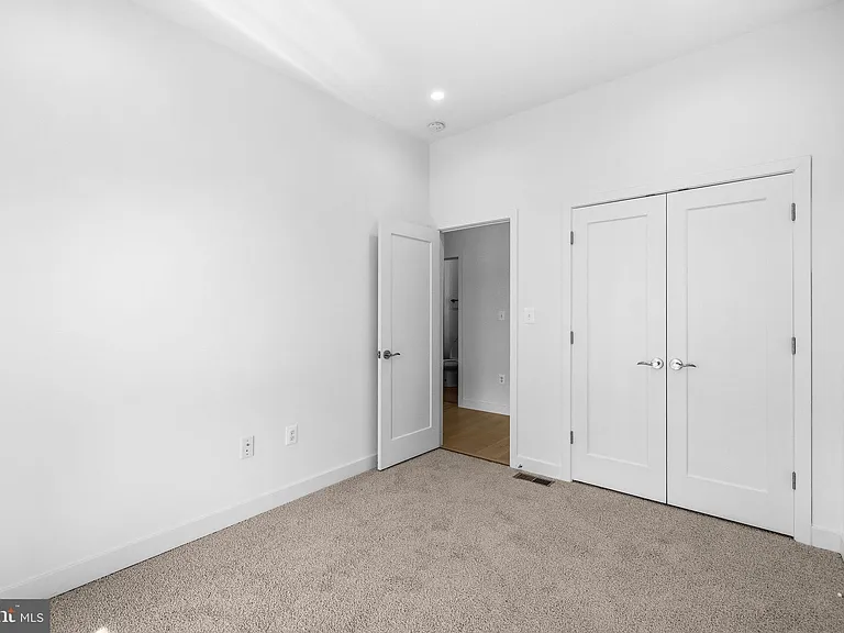 2532 Elvans Rd SE — Photo 39