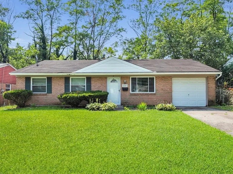 10203 Storm Dr — Photo 3