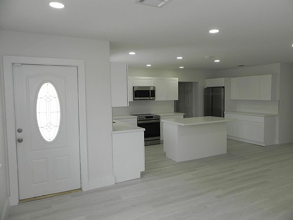 5th image of 4241 NW 10th Street