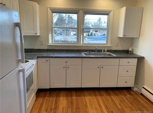 1856 Boston Post Rd #3, Westbrook, CT 06498