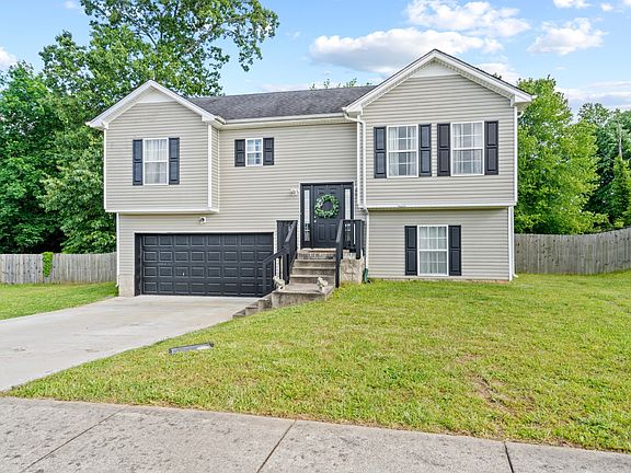 4th image of 1624 Broad Cir