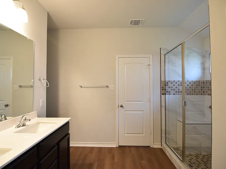 5501 Shire Dr — Photo 12