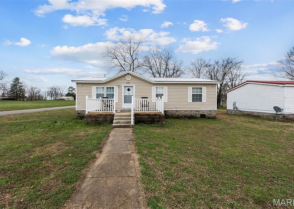 1st image of 331 Chester St