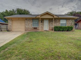 503 Crestdale, Noble, OK 73068