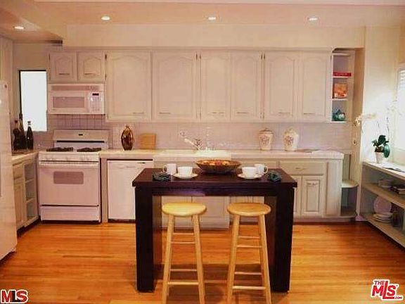 3rd image of 1308 California Ave APT 3