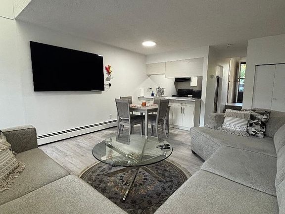 4th image of 17710 60th Ave #58