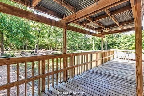 3rd image of 5242 Creek (pvt) Ln