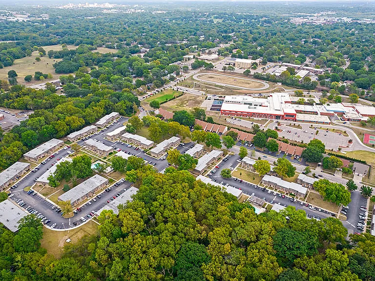 Convenient Topeka Location!