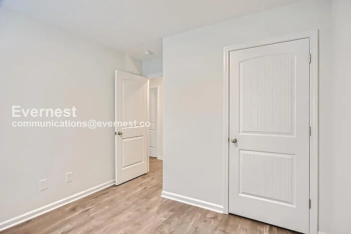 202 Ansley Way — Photo 28