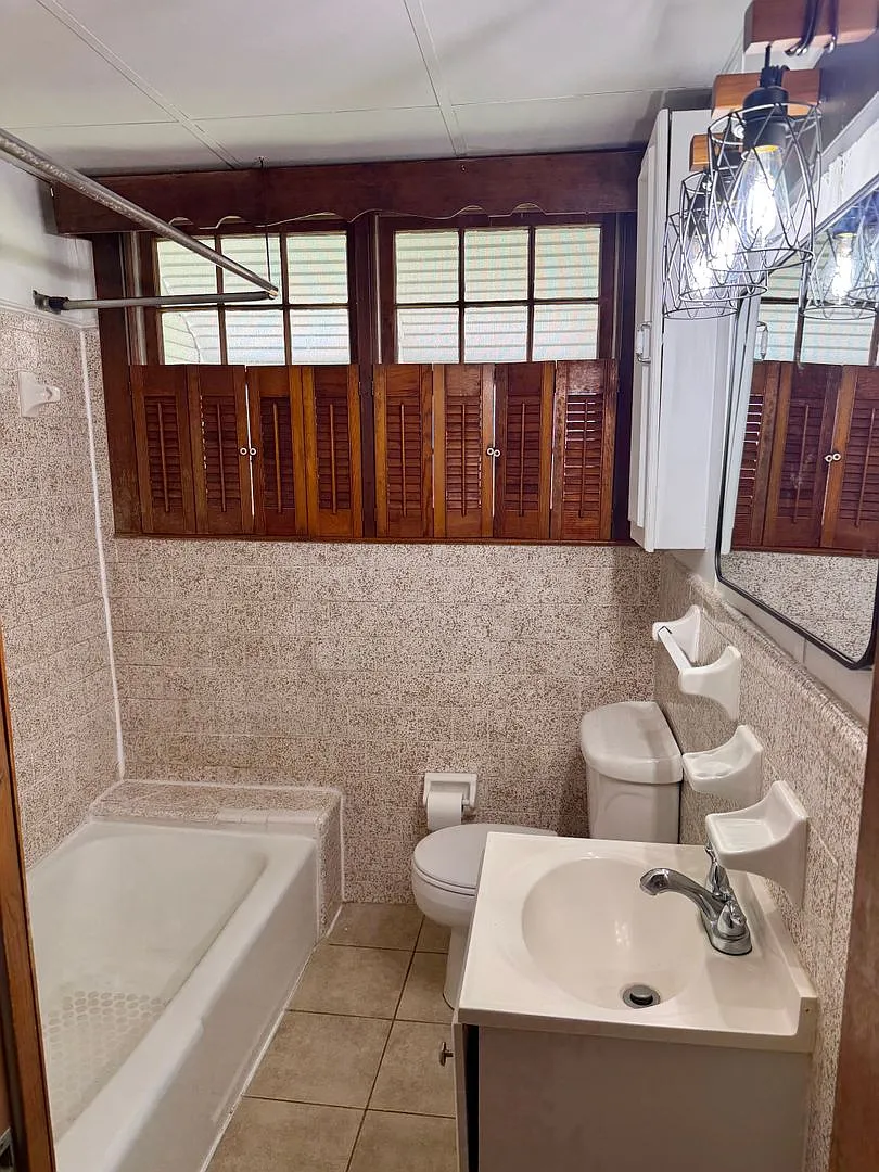 1 Bedroom 1 Bathroom on Skidaway — Photo 2