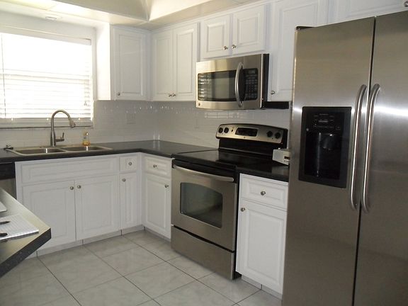 Stainless appliances