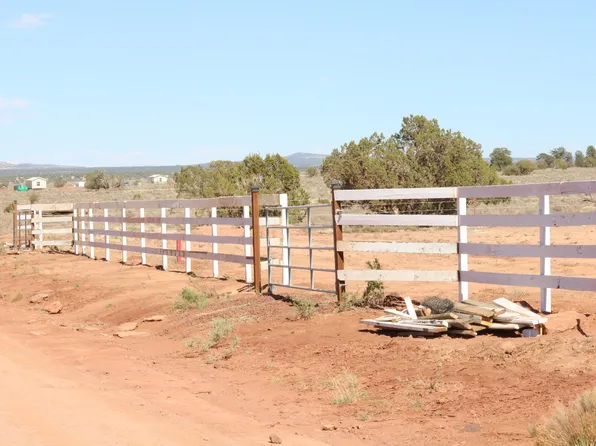 526 E Highgrove Rd, Williams, AZ 86046