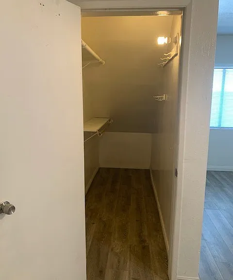 3968 Arlington Ave #1/4 — Photo 15