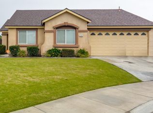 2400 Berkshire Rd, Bakersfield, CA 93313