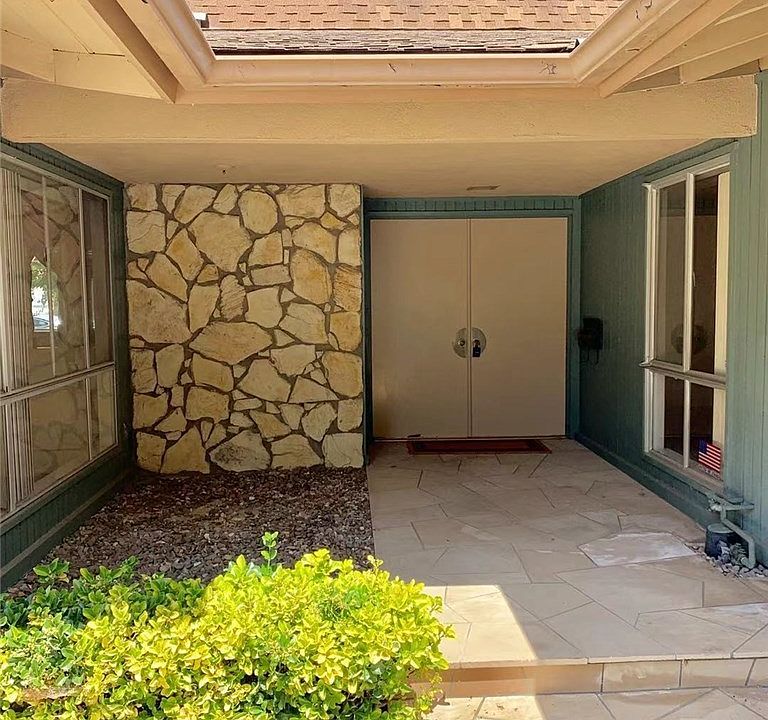 1st image of 22423 Mountain Laurel Way