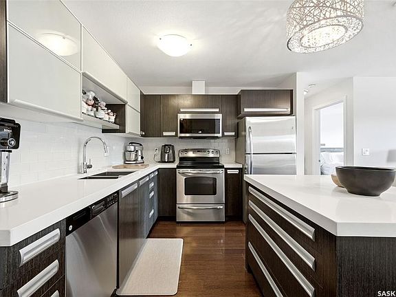 4th image of UNIT 205-1610 Dakota DRIVE