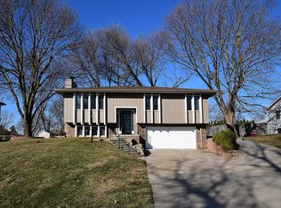 104 Essex Ave, Council Bluffs, IA 51503