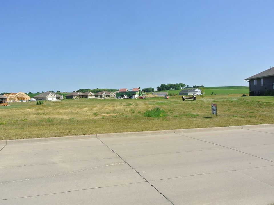 1st image of 486 Deer Creek Ln