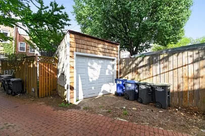 1319 Massachusetts Ave SE #1 — Photo 11