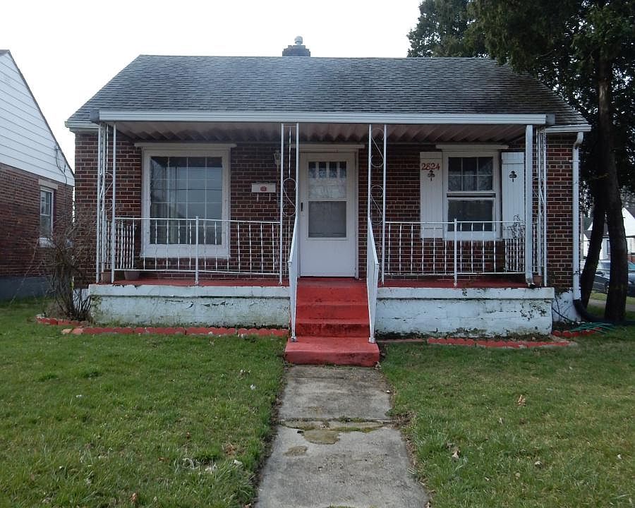 1st image of 2824 Oakridge Dr
