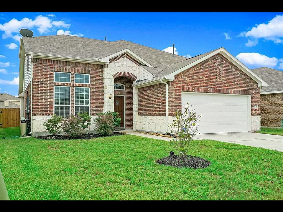 1st image of 2531 Riverway Dr
