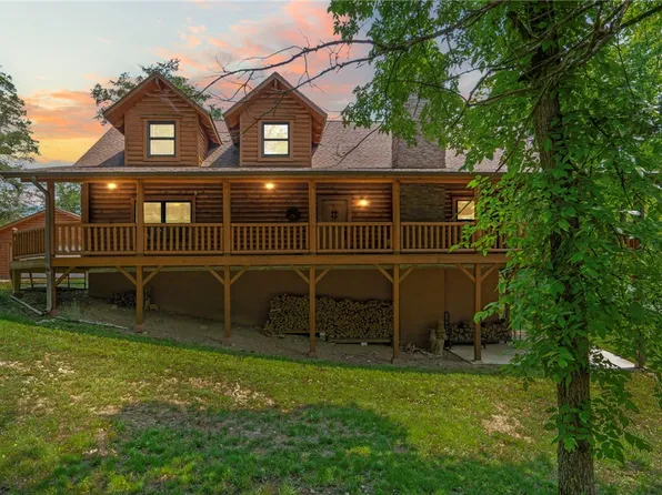 1078 County Road 212, Eureka Springs, AR 72631
