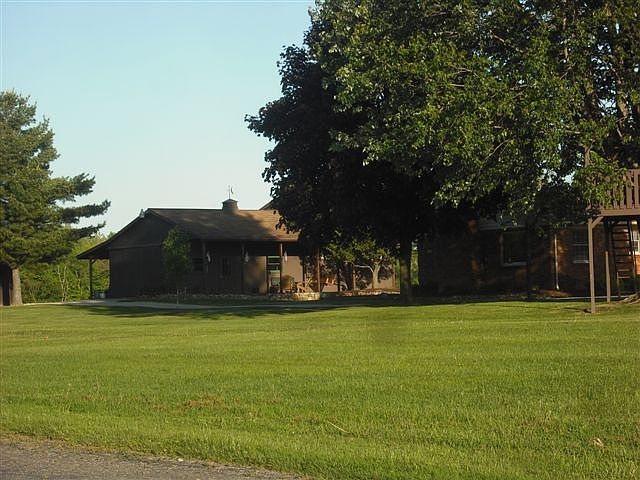 2nd image of 18671 West Rd