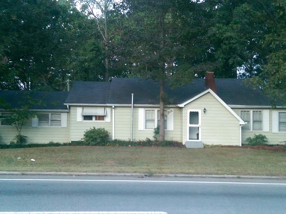 2nd image of 2073 N Highway 27