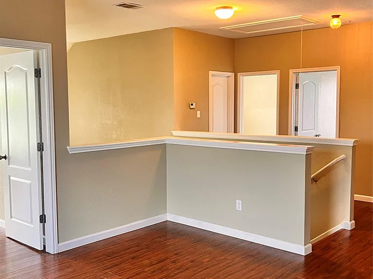 1511 Tonia Loop — Photo 14