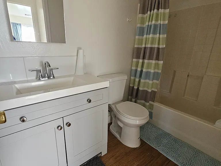 1221 S 11th Ave #2 — Photo 11