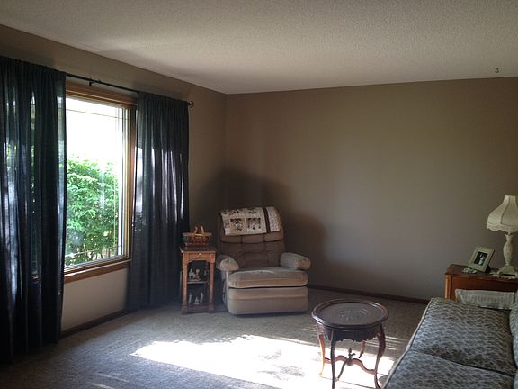 2nd image of 3032 N Wyoming Ave