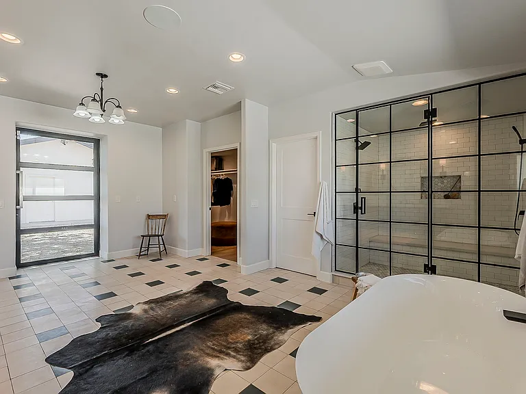 6498 E Santa Elena — Photo 32