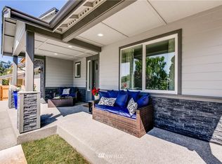 211 Gove St, Steilacoom, WA 98388