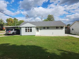 222 N Greenbriar Rd, Muncie, IN 47304