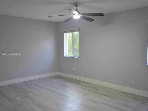 5th image of 21002 SW 92nd Ct